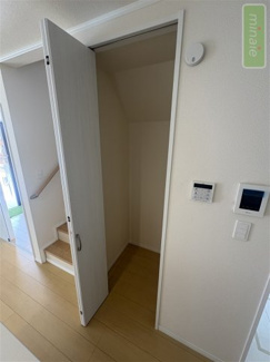 【収納】 | 保育園4分　幼稚園4分　小学校10分　スーパー6分　入船　A号棟 | 施工例