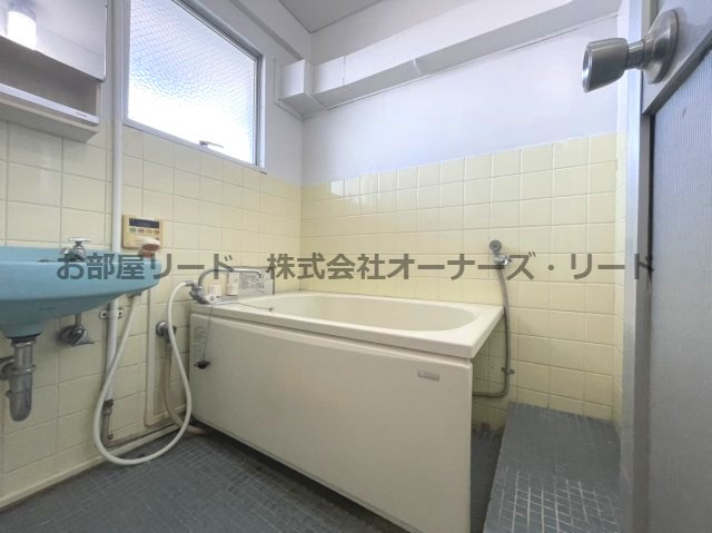 ベアーズマンションの浴室
