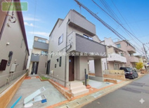 保育園4分　幼稚園4分　小学校10分　スーパー6分　入船　B号棟の画像