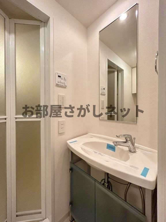 KDXレジデンス東新宿【おとり物件なし】#学生・社会人にオススメ！初期費用分割払いOK！の洗面所