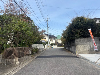 【前面道路含む現地写真】 | 佐伯区屋代2（山陽女学園駅）　全２区画　NO2 | 前面道路6ｍ.6ｍ