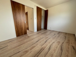 【収納】 | 西区山田新町1【P４台可】【限定1棟】 | 2階　洋室×3　収納付きでお部屋がスッキリ広く使えます。　