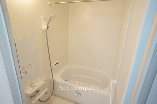 【浴室】 | プランメゾン八尾Ⅱ番館 | ユニットバス・給湯器（追炊付）・浴室乾燥機、全て新調です☆