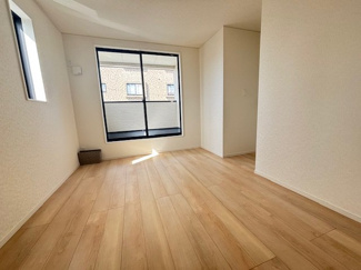 【洋室】 | 佐伯区五日市中央5　全2区画　NO1 | 2階　洋室　収納付きでお部屋がスッキリ広く使えます。　