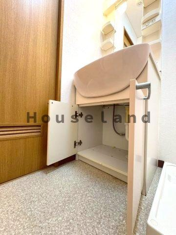 ビビッドステージの独立洗面台