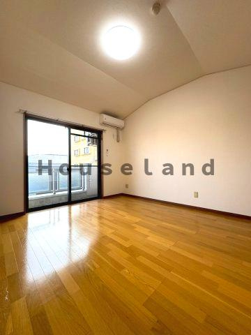 ビビッドステージの居間・リビング