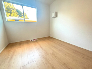 【洋室】 | 廿日市市深江2丁目（JR宮島口駅）全2区画　NO2【角地】