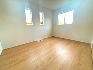 【洋室】 | 廿日市市深江2丁目（JR宮島口駅）全2区画　NO2【角地】