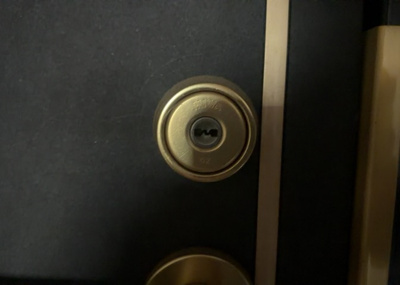 【防犯設備】 | パシフィックパレス淵野辺 | 室内の防犯設備もチェックしましょう！モニター付きインターホンが設置されているか、防犯シャッターが設備されているか、ベランダに人が上がってきにくい高さかなどチェックしておくと入居後も安心できるでしょう。