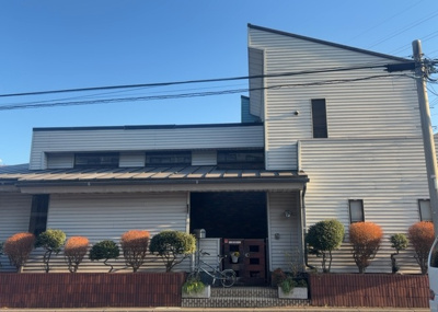 【展望】 | パシフィックパレス淵野辺 | 眺望の良さを楽しめるダイニングキッチンで家族団らんの時間を過ごしてはいかがでしょうか。バルコニーから見える景色を家族で眺める時間は、時間が経つのを忘れてしまいそうですね。是非、現地を見に行きましょう！