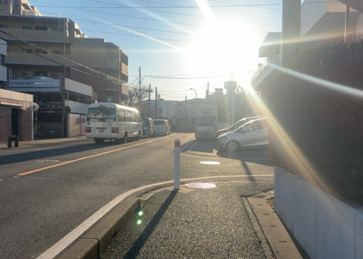 【展望】 | パシフィックパレス淵野辺 | 景色重視でお家選ぶをするとスーパーが遠い！学校が遠い！など生活をするうえで利便性で困ることもあります。まず一度現地を見学する際に、周辺の施設などがあるかを確認し、暮らし始めた後のことを想像しましょう。