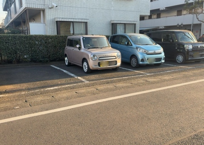 【駐輪場】 | パシフィックパレス淵野辺 | マンションの駐輪場は、事前に空きがあるか確認を取ると安心です。せっかく入居したのに駐輪スペースがない！なんてことになったら大変ですよね。そこで、内見時や購入前にはまず事前に確認しておくと良いでしょう。