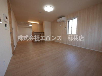 【居間・リビング】 | 明幸2番館 | 使いやすい居間です