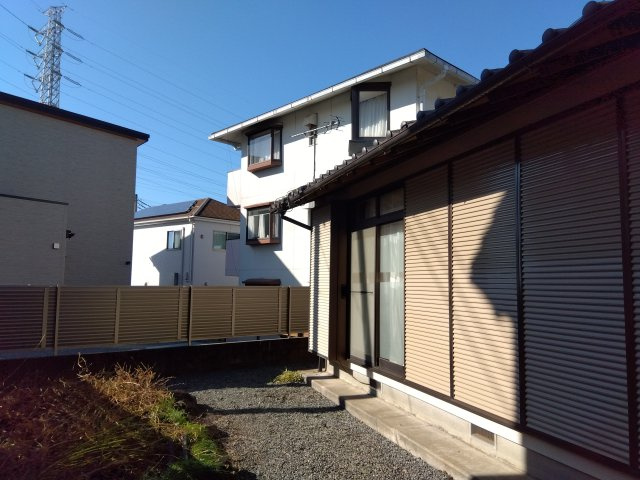 売中古戸建　富士市今泉の外観|専用庭があります。小さめの庭木を植えたり、ガーデニングが楽しめます。