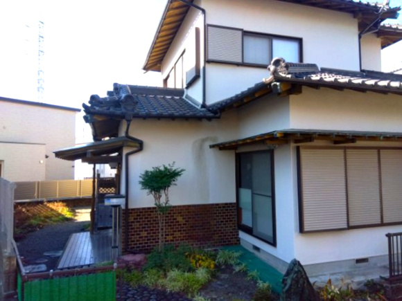 売中古戸建　富士市今泉の外観|スーパー・ドラッグストア・コンビニまで車で10分圏内です。生活利便性の高い土地になっています。