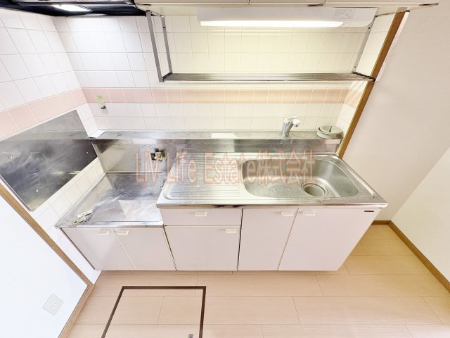 ＥＡＳＴ　ＭＡＲＵＧＩのキッチン