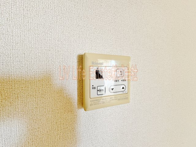 ＥＡＳＴ　ＭＡＲＵＧＩ