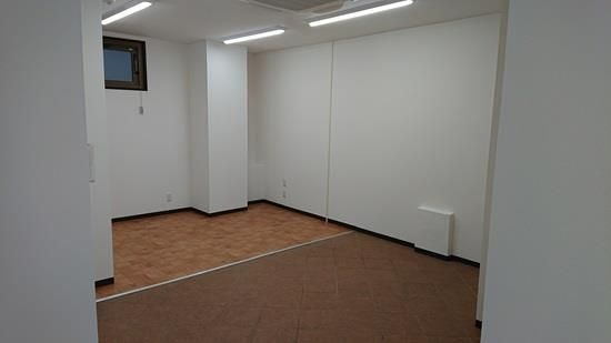 沢田ビルの居間・リビング