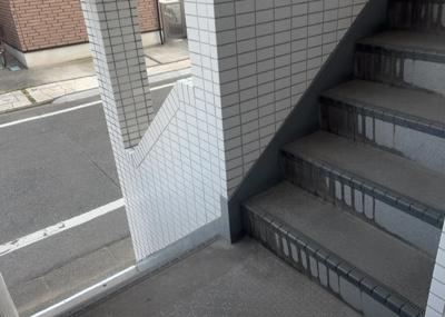 【その他共用部分】 | フレンドポート淵野辺Ⅰ | 共用部分は、一棟の建物に住む区分所有者全員が共同で所有するとし、共用部分の管理、補修などは、区分所有者で形成される管理組合が行います。個人の判断で勝手に変更することはできませんので覚えておきましょう。