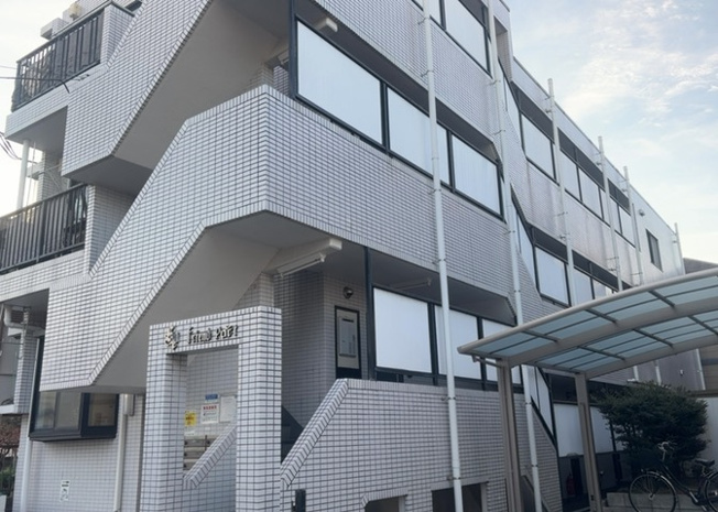 【現況写真】 | フレンドポート淵野辺Ⅰ | 景色重視でお家選ぶをするとスーパーが遠い！学校が遠い！など生活をするうえで利便性で困ることもあります。まず一度現地を見学する際に、周辺の施設などがあるかを確認し、暮らし始めた後のことを想像しましょう。