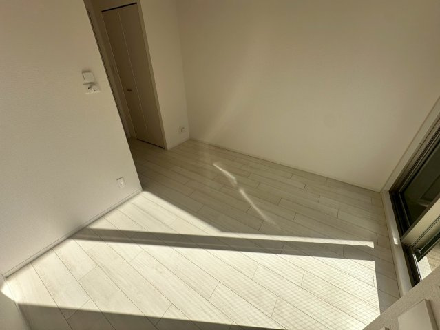 エスリード難波ザ・プレミアの洋室