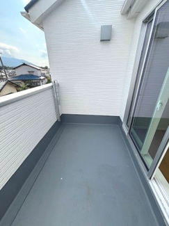 【バルコニー】 | 東広島市黒瀬樽原東2丁目　限定1棟