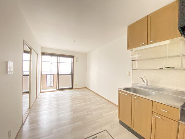 セジュール潮江　Ⅱの居間・リビング| 