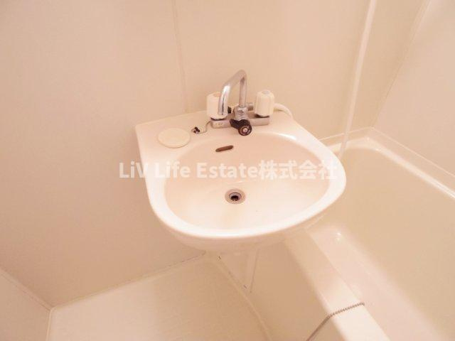 ウルール田無の洗面所