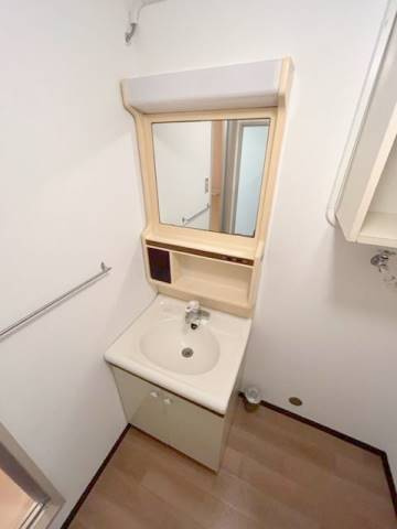 ライオンズマンション調布C棟の洗面所