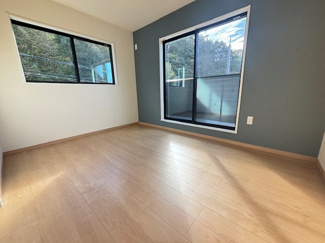 【収納】 | 佐伯区八幡東4丁目　限定1棟 | 2階　洋室×3　収納付きでお部屋がスッキリ広く使えます。