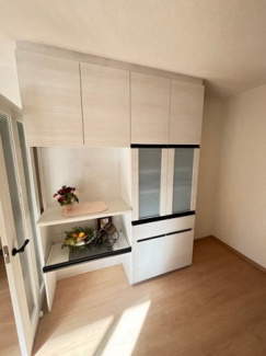 【キッチン】 | 佐伯区八幡東4丁目　限定1棟 | 備え付けのカップボード☆