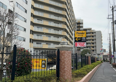 【外観】 | アパガーデンパレス多摩境 | マンションの外観は非常に重要なポイントです！外観の善し悪しは資産価値に大きな影響を与えます。外観のいいマンションを購入することで、高値で売却がしやすく、買い手が見つかりやすいというメリットがあります。