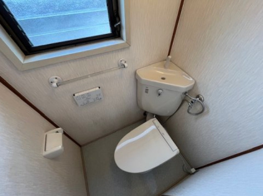 市公社若松台分譲住宅18棟のトイレ