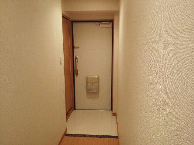 サニーレジデンス野田の玄関