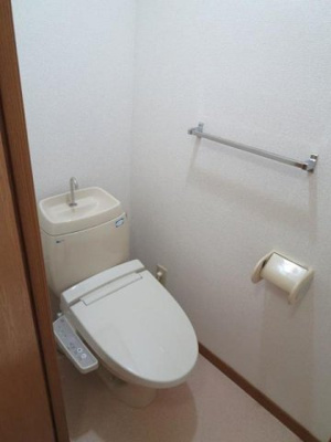 【トイレ】 | カトレア | 落ち着いたトイレです