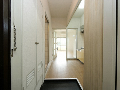 【玄関】 | ビスタ四天王寺