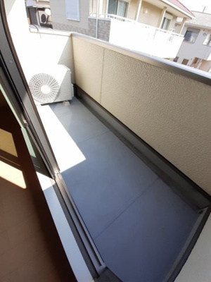 【バルコニー】 | マーヴェラスＢ | 暖かな日差しのふりそそぐバルコニー