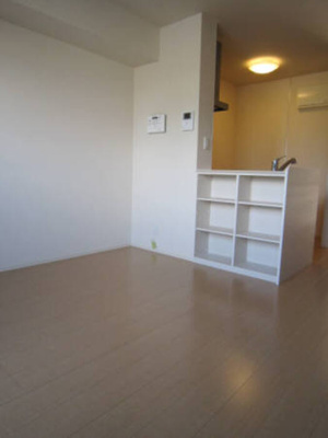 【居間・リビング】 | ラ－ン・サバーイⅡ