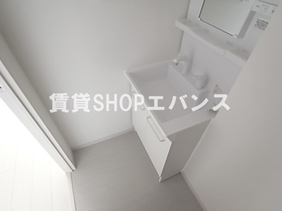 【洗面所】 | リブリ・習志野大久保 | 脱衣スペースもあります