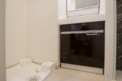 【洗面所】 | ディアレイシャス大須観音Ⅲ | 忙しい朝には欠かせない洗面所です