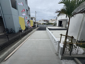 【玄関】 | 那覇市三原（全6棟） | ※同仕様写真です