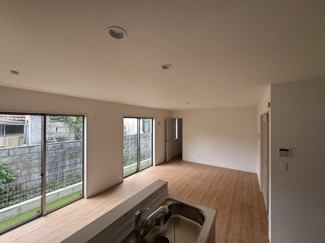 【キッチン】 | 那覇市三原（全6棟） | ※同仕様写真です