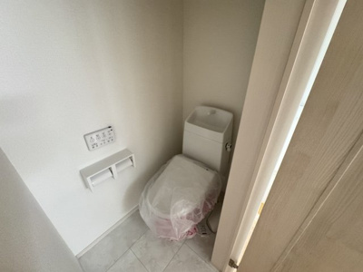 【トイレ】 | 那覇市三原（全6棟） | ※同仕様写真です