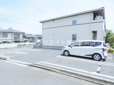 【駐車場】 | グランソレイユ