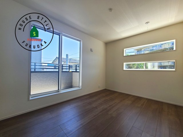 福岡市西区今宿上ノ原第1-7棟（1号棟）の内観：施工例|採光良好な洋室は全居室、複層ガラスの遮熱効果と断熱効果で、一年中快適に過ごせます。