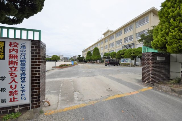 福岡市早良区干隈5丁目第1-3棟（2号棟）の周辺|飯倉小学校