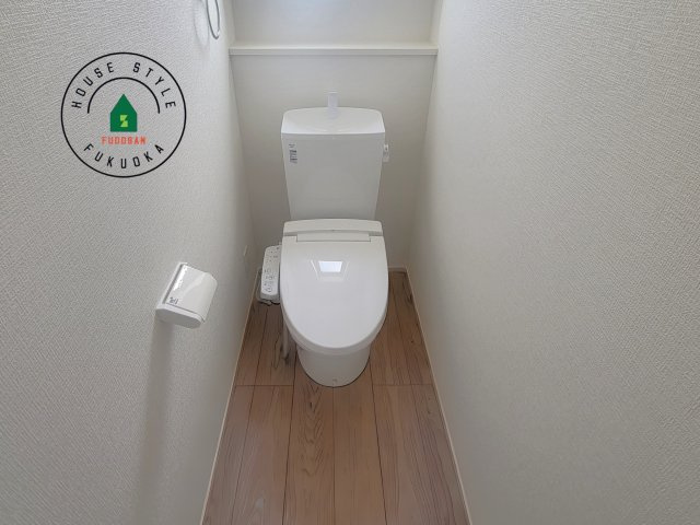 福岡市西区今宿上ノ原第1-7棟（6号棟）の内観：施工例|温水洗浄便座を完備しております。2ヶ所にトイレがあるのは朝の慌ただしい時間も安心です。