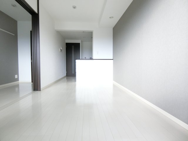 YF宮山台ガーデンの居間・リビング|同マンションイメージ写真