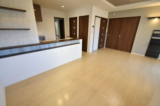 【居間・リビング】 | 下栗町2927-30貸家