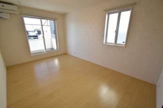 【居間・リビング】 | 下栗町2927-30貸家